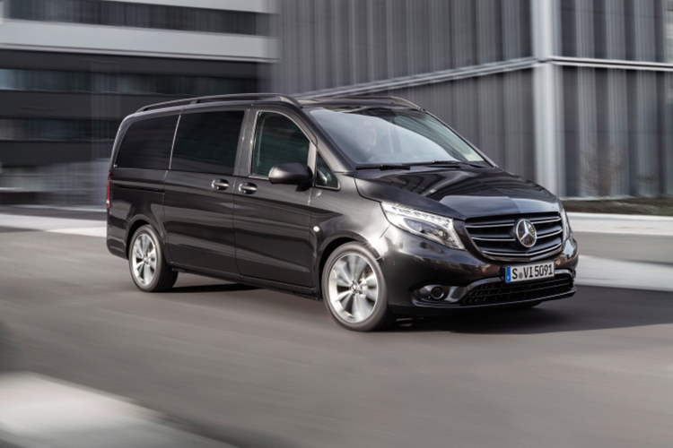 Sprinter /<br>Vito 9-Sitzer - 1